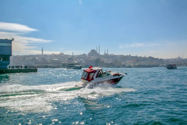 Istanbul Türkei April 2019 Patrouillenboot Der Küstenwache Eilt Zur Hilfe — Stockfoto