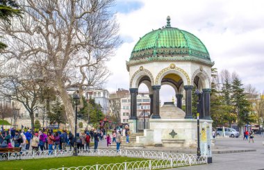 İstanbul Türkiye 04 Nisan 2019: Süleymaniye Camii Süleymaniye Camii, İstanbul'un Üçüncü Tepesi üzerinde yer alan bir Osmanlı camisi.. 