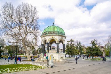 İstanbul Türkiye 04 Nisan 2019: Süleymaniye Camii Süleymaniye Camii, İstanbul'un Üçüncü Tepesi üzerinde yer alan bir Osmanlı camisi.. 