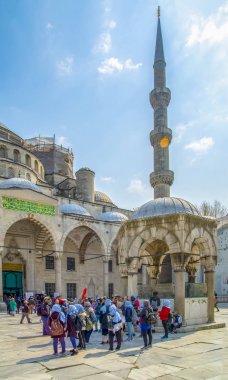 cami Istanbul Türkiye 04 Nisan 2019: Sultanahmet Camii, (Sultanahmet Camii) ve turist grubu , İstanbul