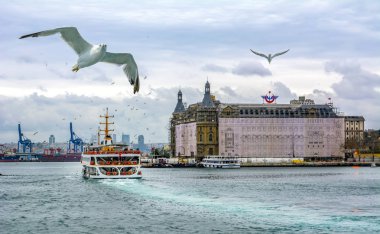 Haydarpaşa tren istasyonu Istanbul 'un Asya tarafında şehrin tarihi yerlerinden biridir.