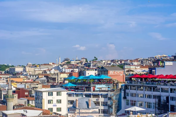 Istanbul Türkei Juni 2019 Galataturm Galatabrücke Karakoj Bezirk Und Goldenes — Stockfoto