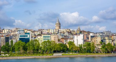 İstanbul/Türkiye- 14 Haziran 2019 : Galata Kulesi, Galata Köprüsü, Karaköy ilçesi ve Haliç, Istanbul Turkey