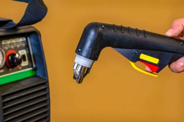 Çelik, alet ve kıvılcım kaynaklama