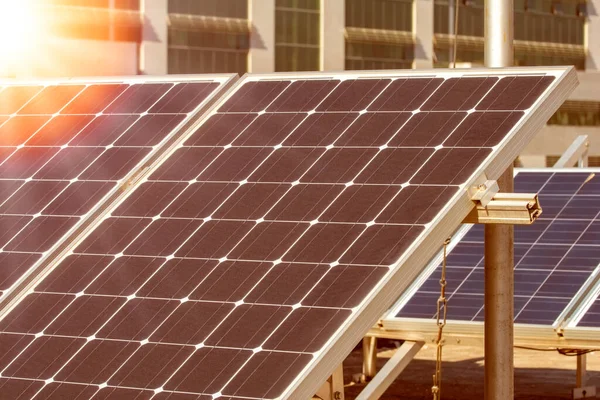 Paneles Solares Contra Cielo Azul — Foto de Stock