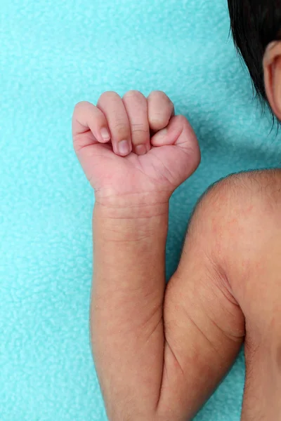 Bebê Recém Nascido Punho Perto — Fotografia de Stock