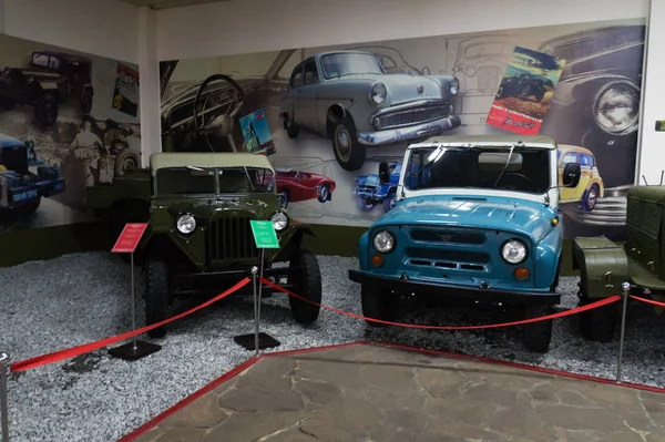 Museu Phaeton de carros antigos URSS e os EUA — Fotografia de Stock