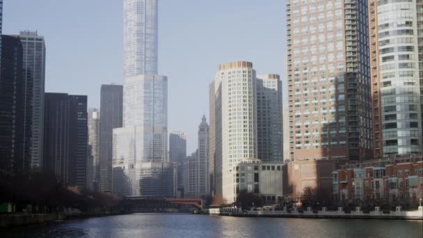 Statische Aufnahme Des Trumpfgebäudes Der Innenstadt Chicagos — Stockvideo