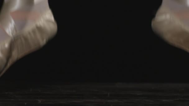 Tight Shot Ballerina Feet Moving Flat Foot Positions Point — Stock Video