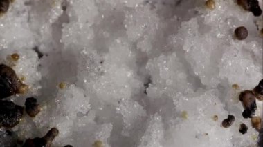 Şeker yanıyor ve yandıkça büyüyor