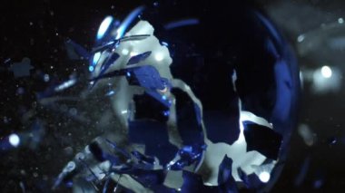 Hava tabancası ile vurulan süs yavaş hareket.