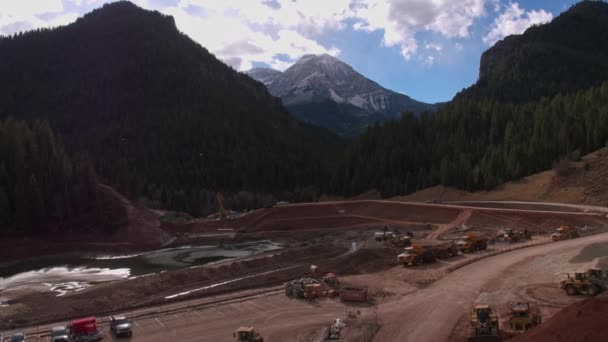 Circa Kasım 2016 Tibble Çatal Utah Baraj Üzerinde Çalışan Göldeki — Stok video