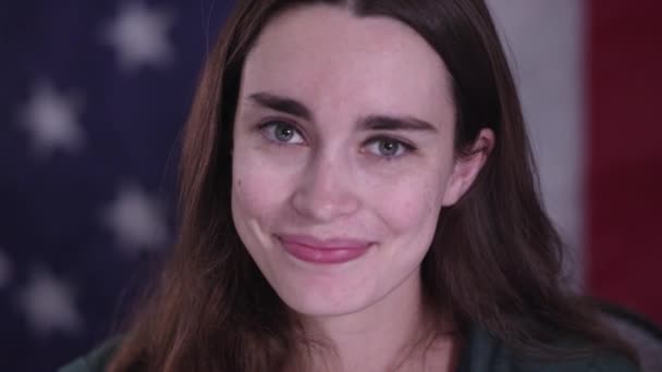 Young Woman Front American Flag Smiling She Looks — Stok video