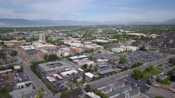 Aeraial Pohled Letící Přes Brigham Mladý Univerzitní Areál Provo Utahu — Stock video