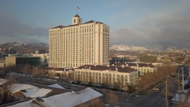 Panning Aerial View Flying Grand America Hotel Salt Lake City — Stock Video