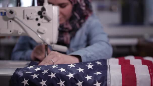 Woman Sewing American Flag Sewing Machine — Stockvideo