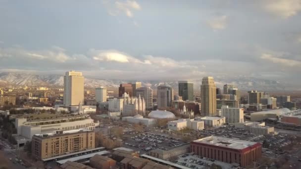 Luftaufnahme Die Abend Richtung Innenstadt Der Salzseestadt Utah Fliegt Teil — Stockvideo