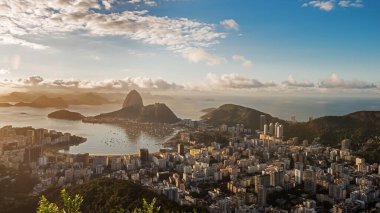 Rio de Janeiro ve Sugarloaf Moutain manzaralı