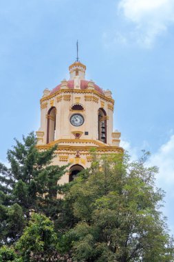 Mexico City 'deki Coyoacan kilise çan kulesi.