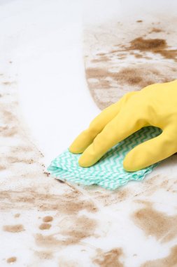 Bez Kullanarak Tezgahveya Zeminde El Silme