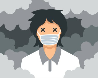 Etrafı dumanla çevriliyken maske takan yorgun bir kadın