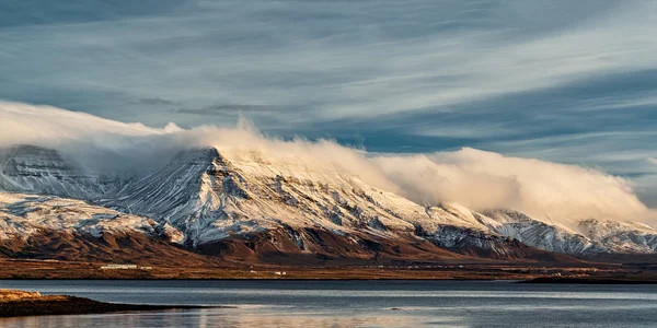 Răsărit Soare Munții Văzuți Din Reykjavik Islanda — Fotografie de stoc gratuită