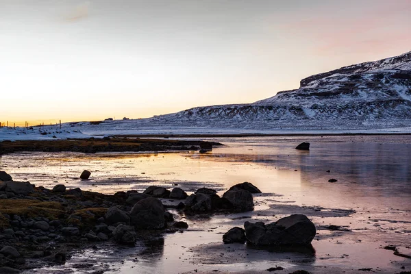 Munți în peninsula Snaefellsnes la apus de soare, Islanda — Fotografie, imagine de stoc