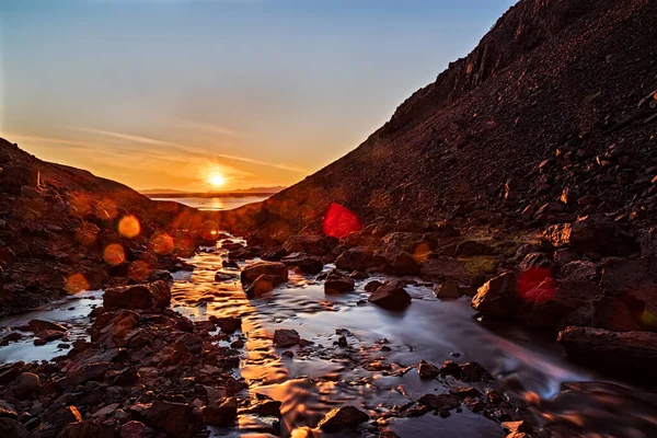 Pôr Sol Nas Montanhas Perto Hvanneyri Islândia — Fotografia de Stock