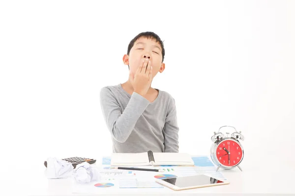 Stanco Esausto Asiatico Studente Della Scuola Primaria Addormento Mentre Studio — Foto Stock