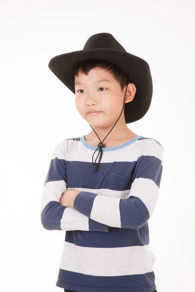 Feliz Ásia Menino Usa Vaqueiro Chapéu Isolado Branco Fundo — Fotografia de Stock
