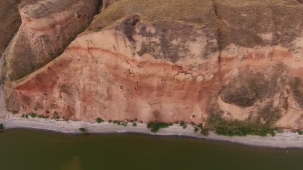 Luftfoto Flerlaget Ler Sand Sortehavskyst Dækket Bakker Utrolig Fugleperspektiv Den – Stock-video