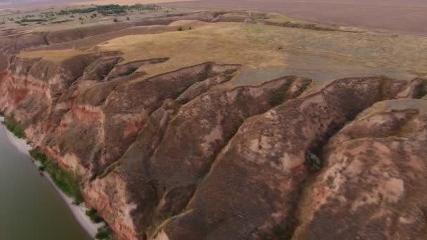 Vista Aérea Costa Del Mar Negro Con Colinas Empinadas Gargantas — Vídeos de Stock