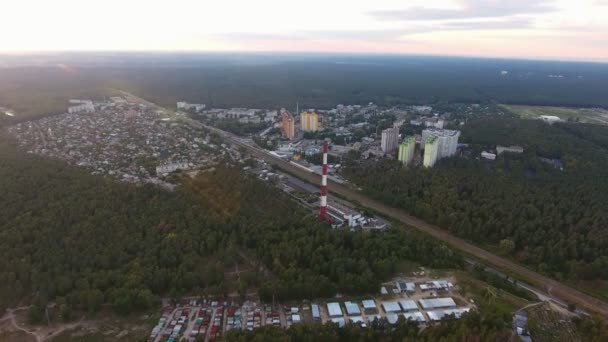 Aerial Shot Kiev Outskirts Covered Deep Wood Encircling High Houses — Stock Video