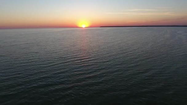 Zdjęcia Lotnicze Sun Koroną Musujące Morzu Czarnym Wspaniały Zachód Słońca — Wideo stockowe