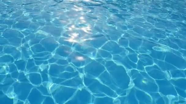 Бірюзові Басейн Фон Світить Його Прозорий Хвилі Довжиною Slo Приголомшливий — стокове відео