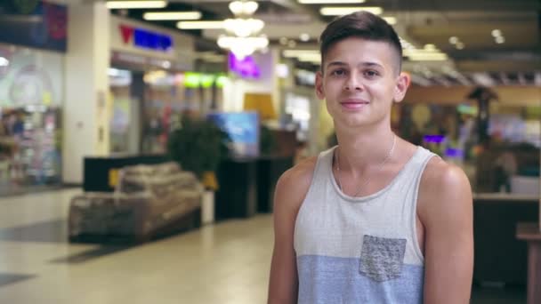 Cheery Young Man Sleeveless Singlet Standing Supermarket Ukraine Optimistic View — Stock Video