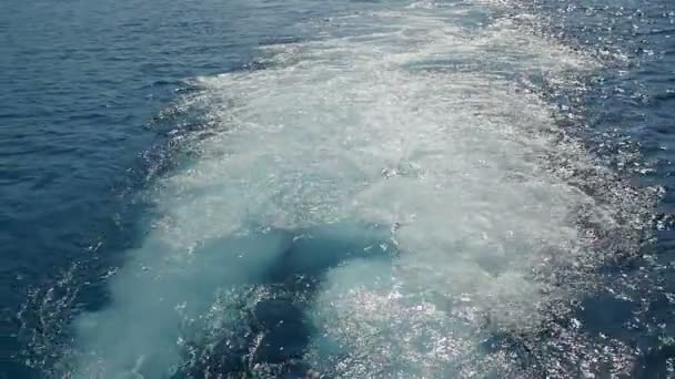 Trailing Seaway Full Boiling Splashes Bubbles Large Ship Slo Emocionante — Vídeos de Stock