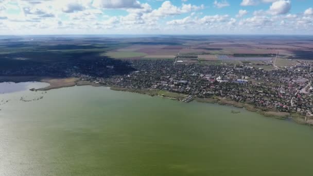 Антена Газовану Воду Набережна Дніпра Затишний Будинки Синє Небо Літній — стокове відео