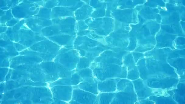 Celeste Třpytí Bazénu Slunného Dne Den Nádherný Pohled Azurové Moře — Stock video