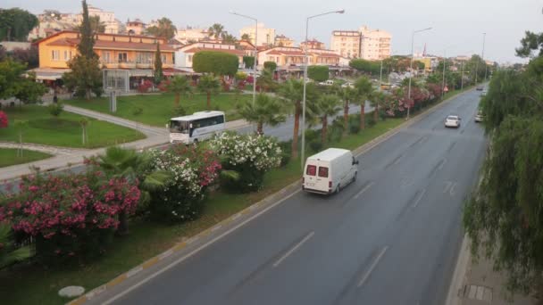 Αλάνια Τουρκία Ιουνίου 2019 Όμορφη Θέα Ένα Ζωντανό Δρόμο Μικρές — Αρχείο Βίντεο