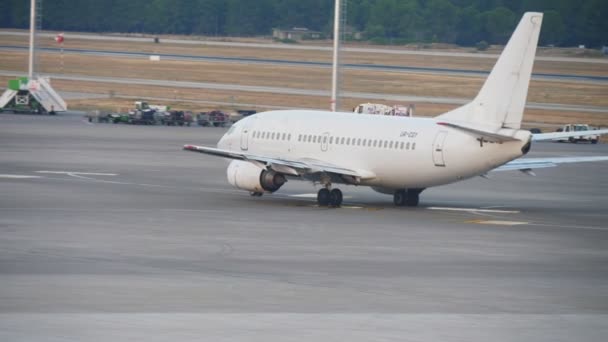 Antalya Turquia Junho 2019 Bela Vista Grande Avião Branco Moderno — Vídeo de Stock
