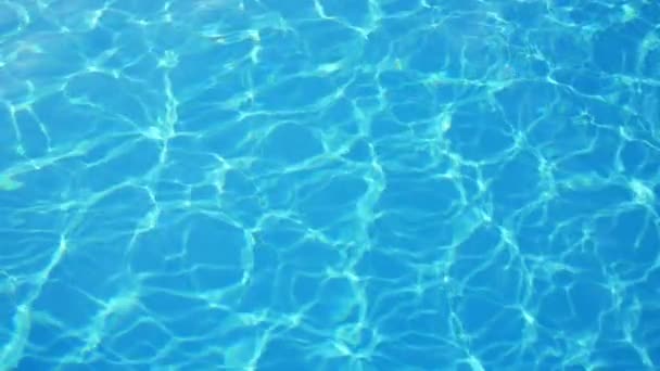 Beautiful Turquoise Swimming Pool Waters Shimmering Sunny Rays Slo Inspiring — Stock Video