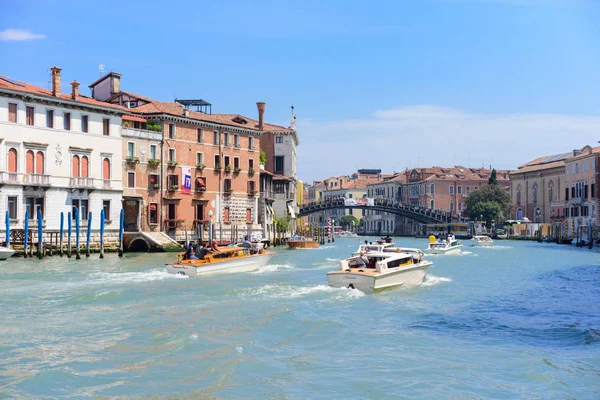 VENICE, ITALY - MAY, 2017: work motorboat in Venice lagoon — Stock Photo, Image