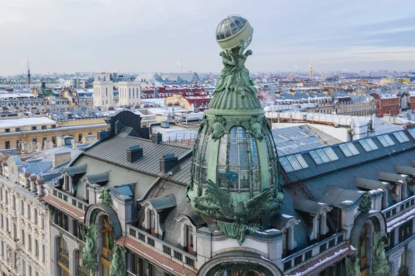 St. Petersburg, Ryssland-mars, 2019: Aerial beskådar av buildinen — Stockfoto