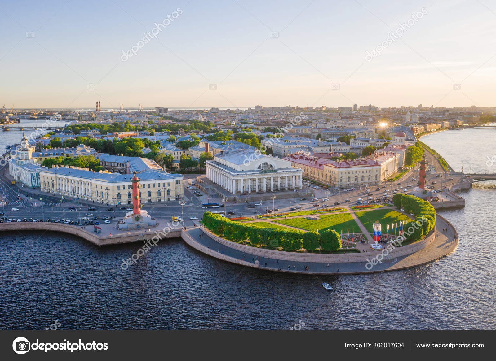 Куда сходить на васильевском. Культурный квартал брусницын санкт-петербург. Галерная 77. Стрелка васильевского острова санкт-петербург. Васильевский остров фильм смотреть.