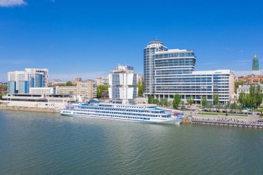 Rostov-On-Don, Rusya - Mayıs 2019: Rıhtımda nehir limanı. Rostov. Rusya