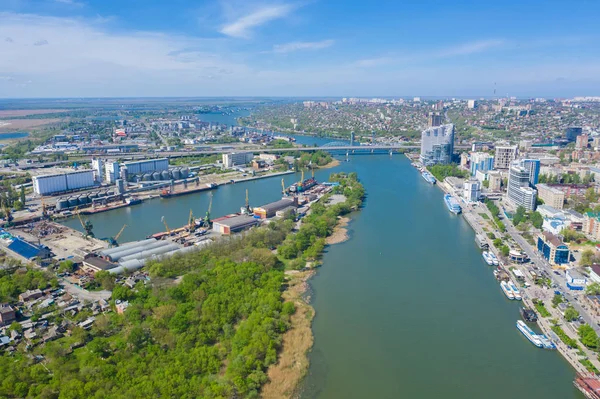 Rostov-on-Don ve Don Nehri'nin havadan görünümü. Rusya — Stok fotoğraf