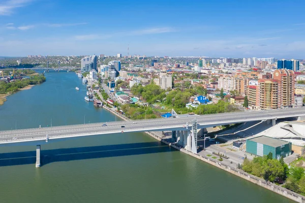 Rostow am Don, Russland - Mai 2019: Flusshafen am Wasser. Rostow am Don. Russland — Stockfoto