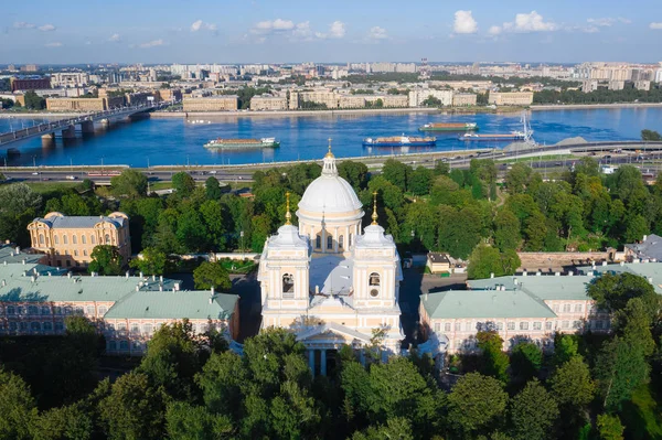 Alexander Nevsky Lavra (Monastery) in Saint Petersburg, Russia. — Stock Photo, Image