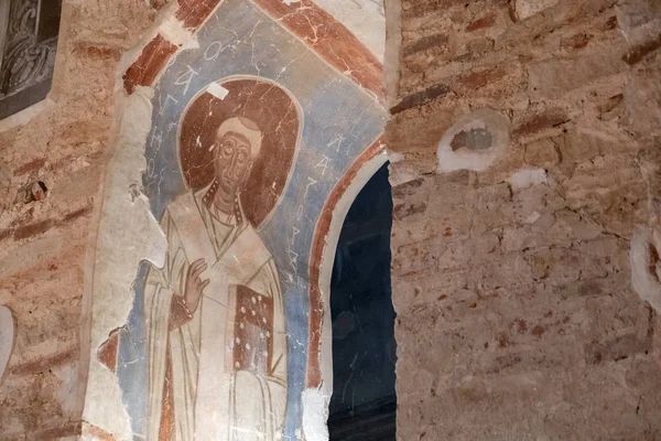 VELIKY NOVGOROD, RUSIA - ABRIL, 2019: Elementos de arquitectura en el interior de la Catedral de San Nicolás —  Fotos de Stock